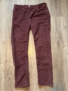 Levi’s 511 Slim Fit Corduroy Men’s Jeans
32x32